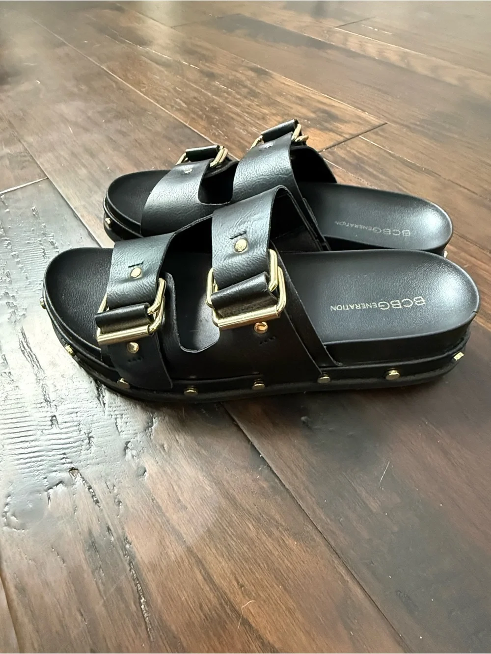 BCBGeneration Bamba Platform Sandal